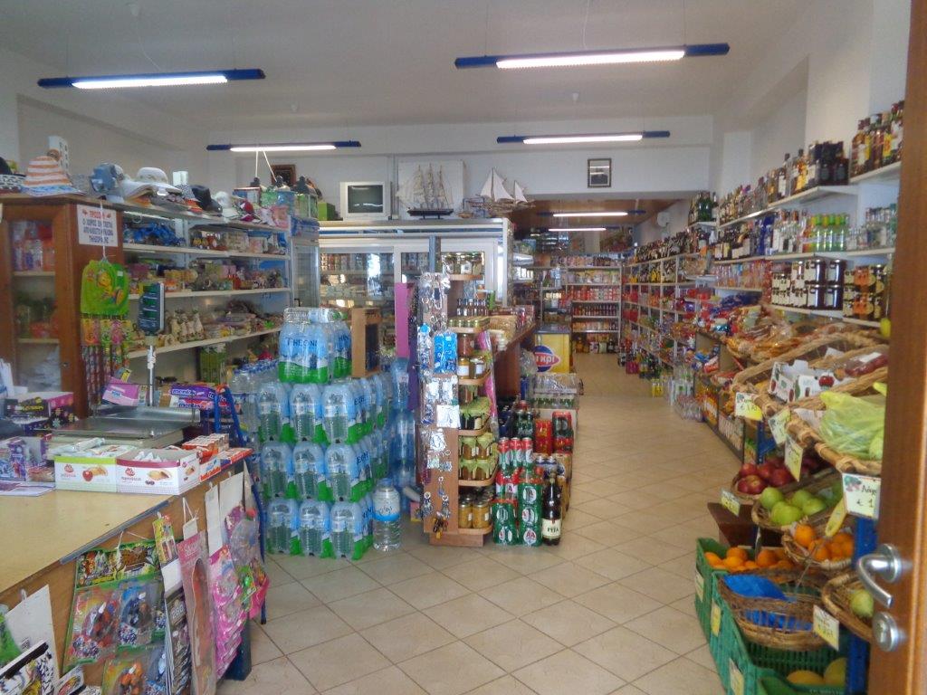 Super Market Mammas in Platanias